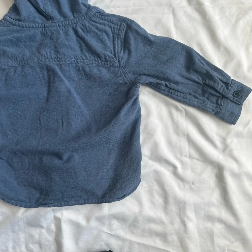 Baby Gap Blue Cotton Hooded Button-Up Shirt Size 12-18 Months